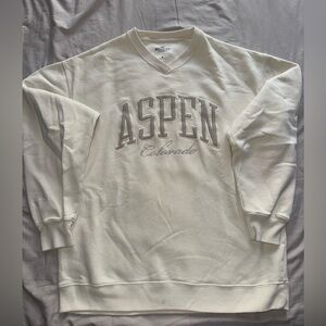 Hollister Aspen Colorado Cream Crewneck Sweater